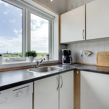 Gustava Holiday home *